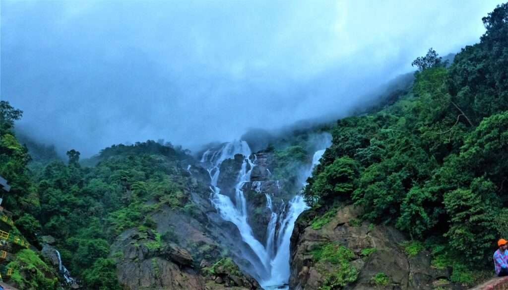 10 Most Scenic Train Routes In India - Travel Twilight